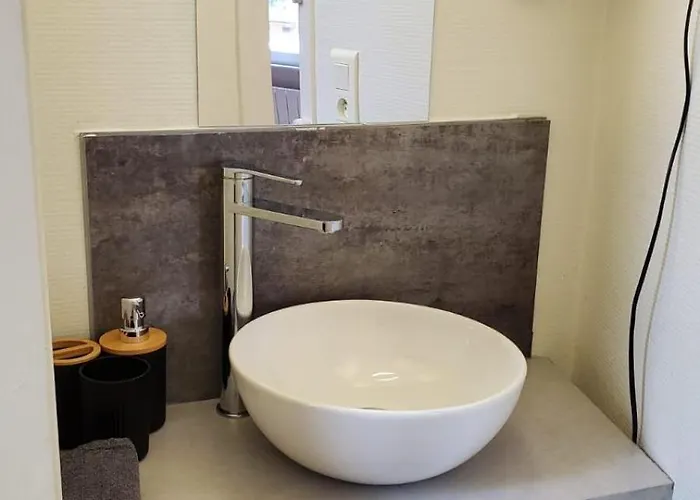 Апартаменты Charmant T2 Spacieux Idealement Situe - 2 Chambres Клермон-Ферран